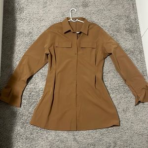 Long sleeve brown dress